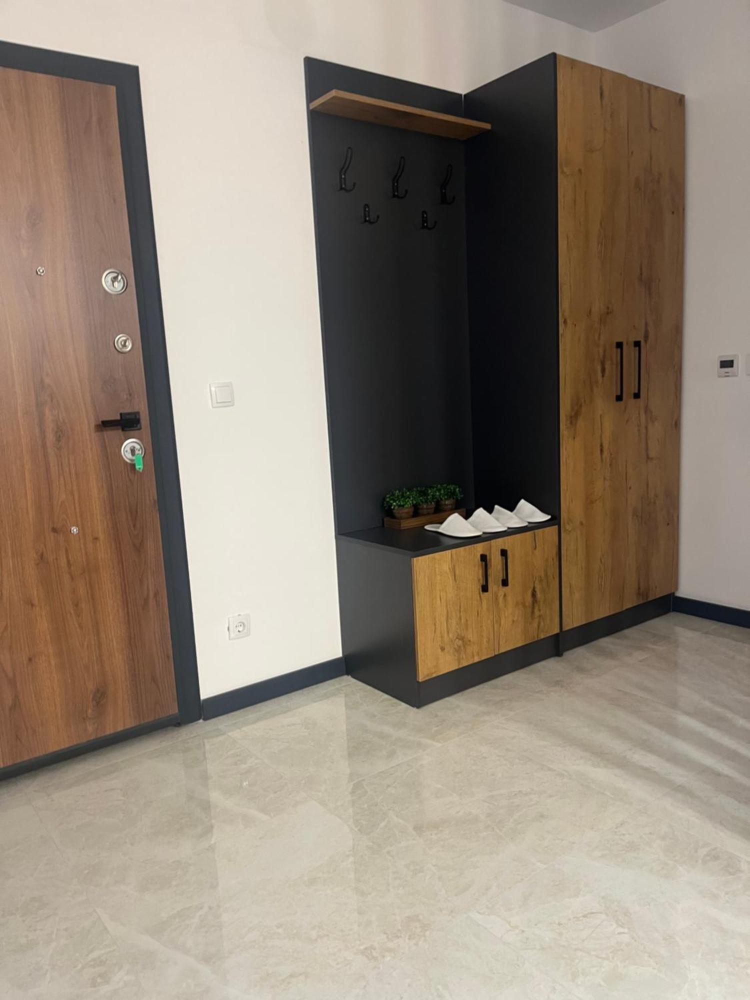 Winter House Apartment